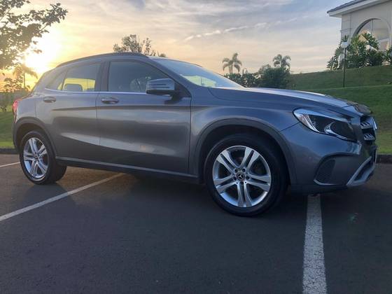 MERCEDES-BENZ GLA 200 1.6 CGI FLEX STYLE 7G-DCT